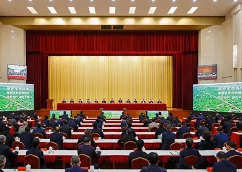 甘肃省生态环境；ご蠡嵴倏 胡昌升出席会议并讲话