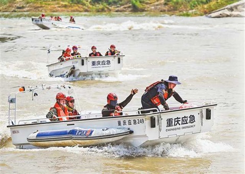 超大城市现代化治理，沉庆更佑装数”